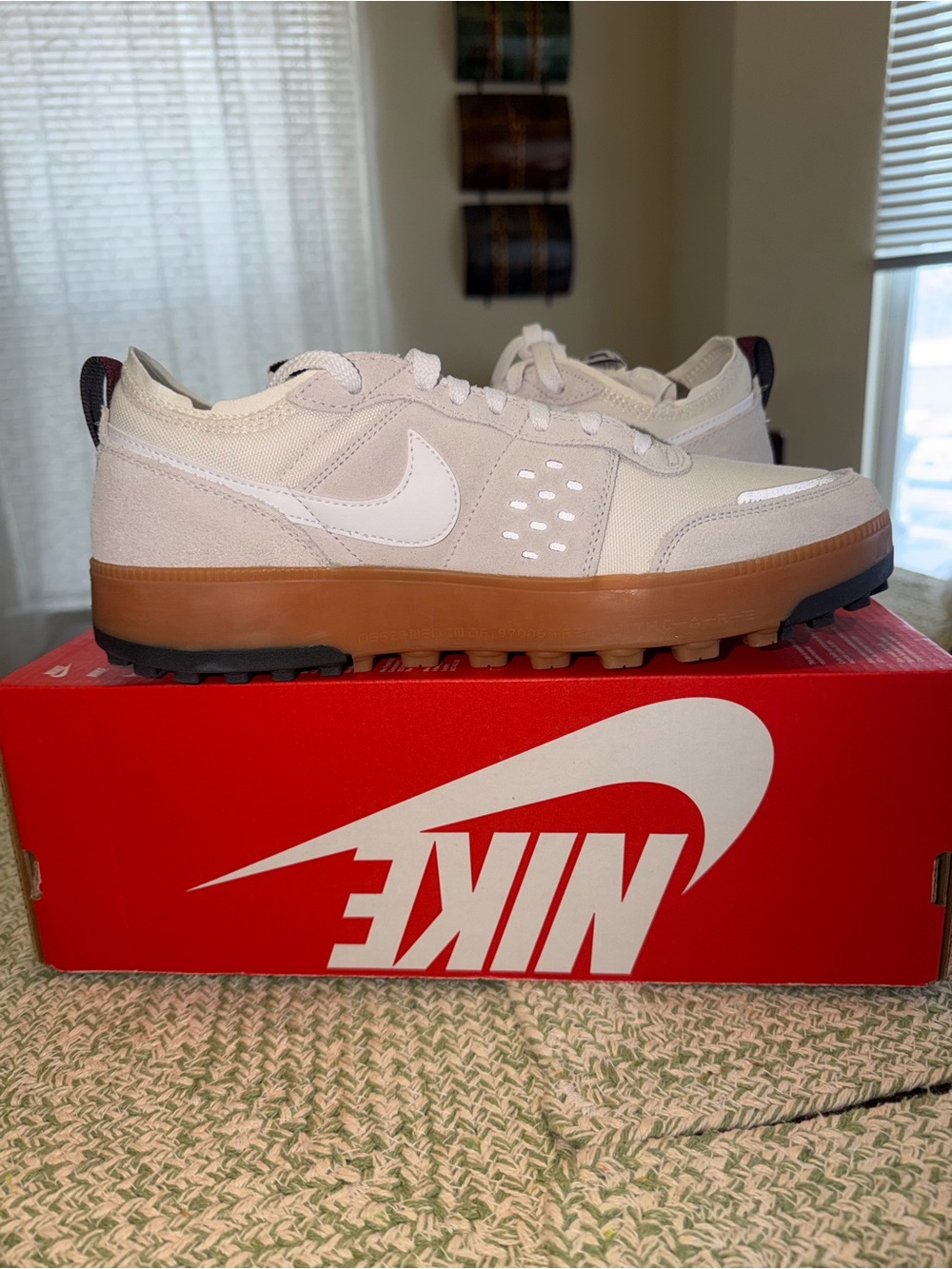 Nike C1TY men’s sneakers size 9.5 new/box without lid!!